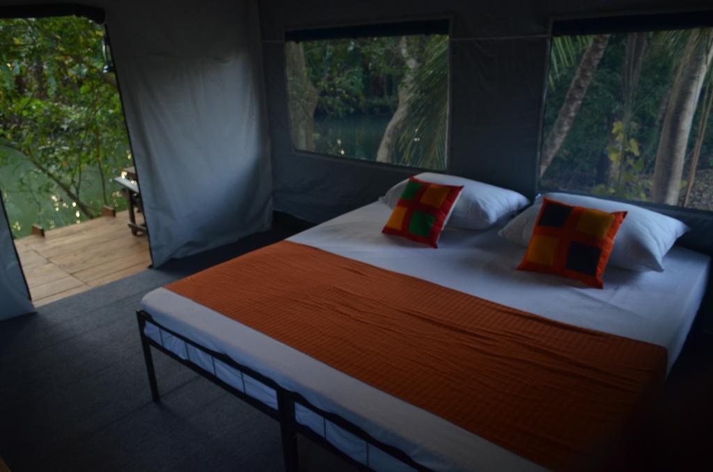 Makulu Safari Camping Udawalawe Exterior foto